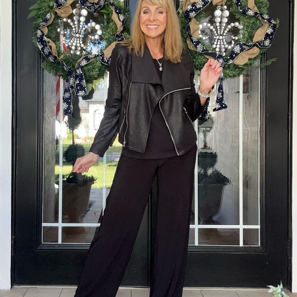 Wide leg pants in black by Clara Sunwoo